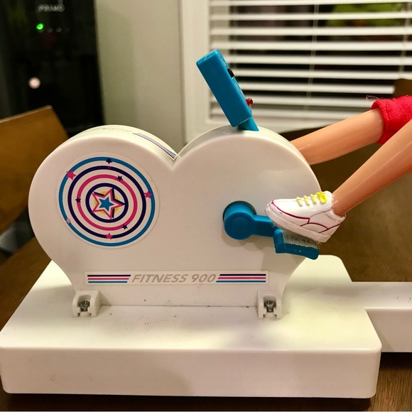 Vintage THE SUPER MODELS Keep Fit Cycling Machine Doll by Toy Concepts - Picture 12 of 15